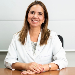 Dra. Hérica Cristina Mendonça